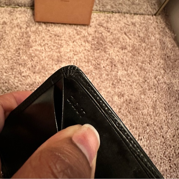 Louis Vuitton Card Holder - Picture 3 of 4